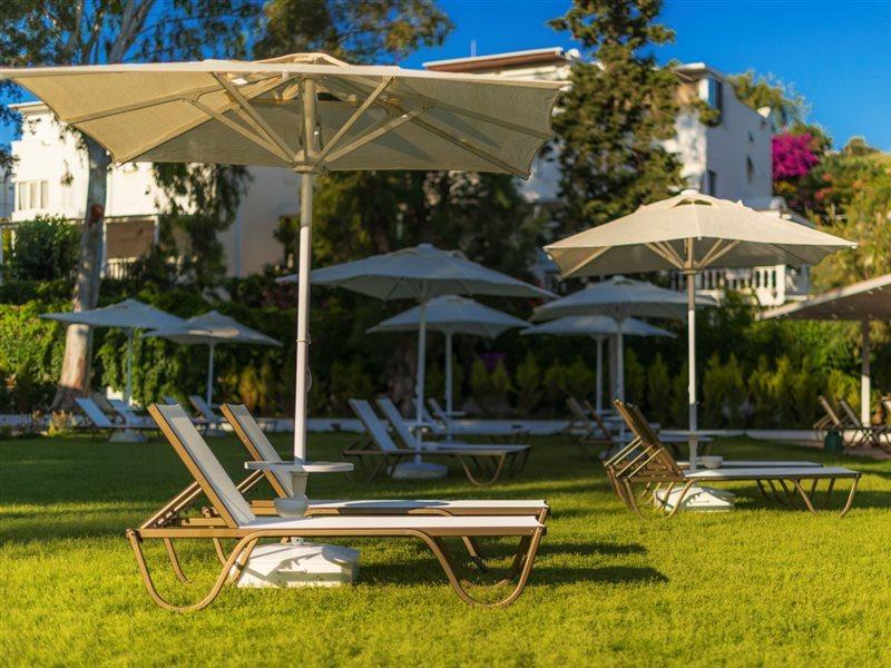 Liv Hotel By Bellazure Akyarlar Bagian luar foto