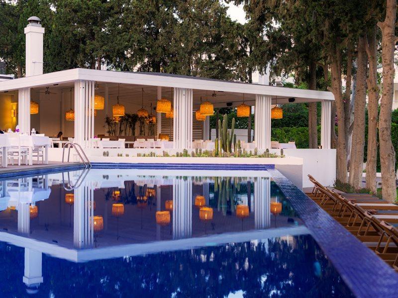 Liv Hotel By Bellazure Akyarlar Bagian luar foto