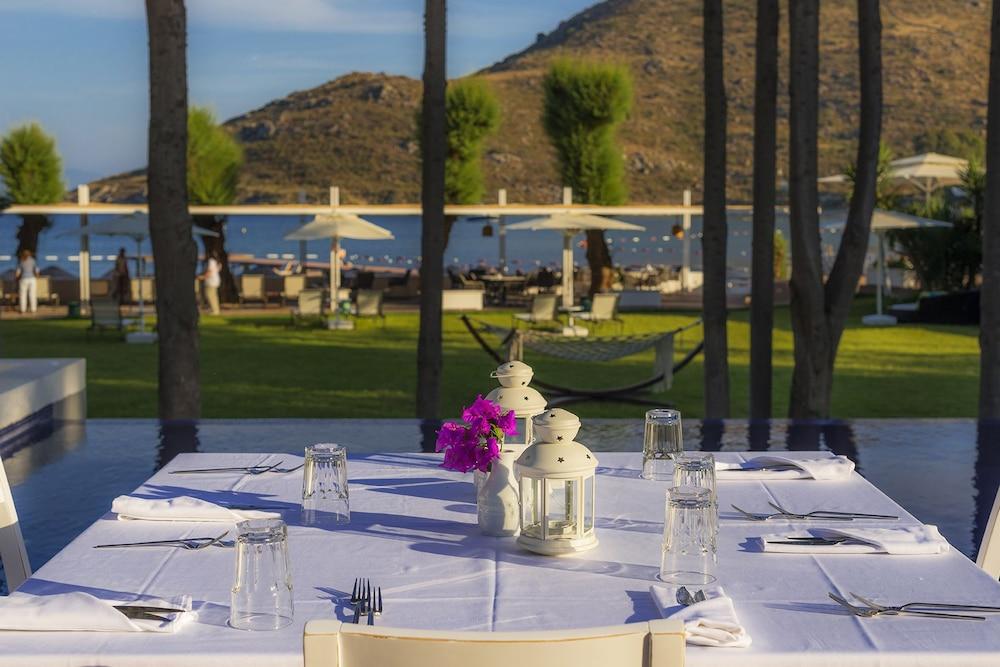 Liv Hotel By Bellazure Akyarlar Bagian luar foto
